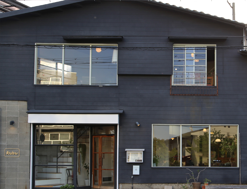 アンティーク家具屋「kubu」